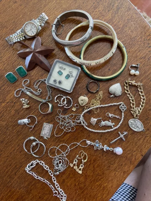 Bulk Lot Vintage Costume Jewellery Plus 9k Gold Sterling Silver Seiko Watch Etc