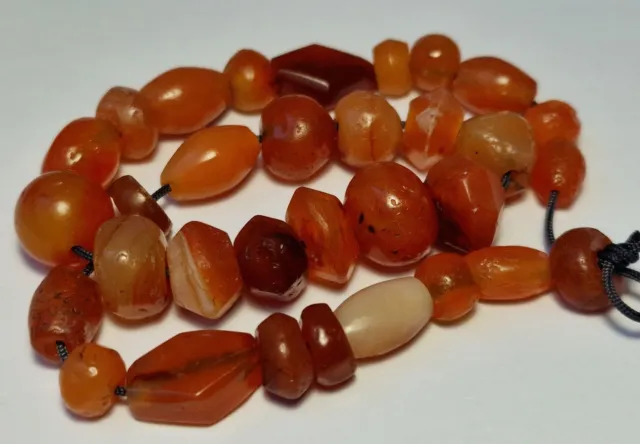 A Strand Of 32 Ancient Western Asian Carnelian / Agate Beads