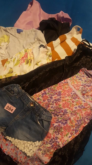 girls clothes bundle     7-9 years        8 items
