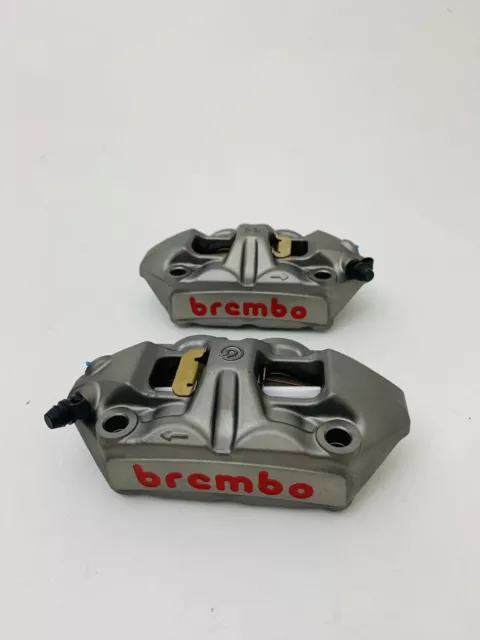 Étriers de Frein Avant M4 Monobloc Étriers Brembo Int. 100 Ducati Guzzi