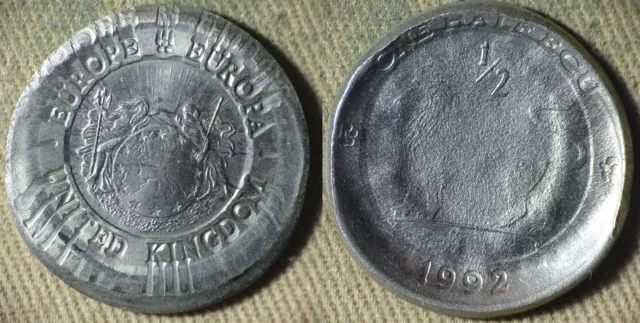 Error : Europa Pattern 1992 UK 1/2 Ecu Chain Strike B/S ? IREC1358