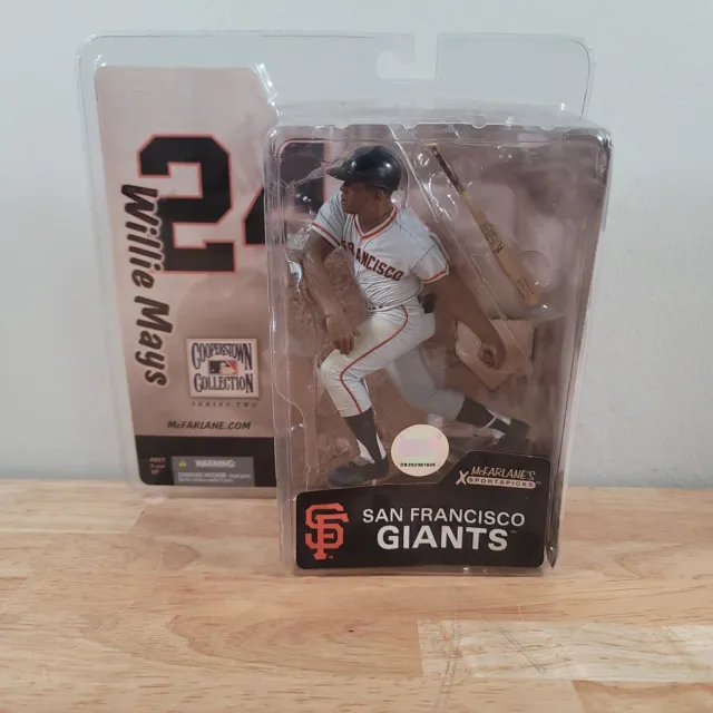 2005 McFarlane Willie Mays Cooperstown Collection Figure NIB