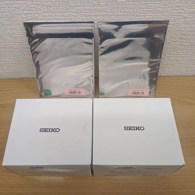 SEIKO YUGIOH BLUEEYES White Dragon & RedEyes Black Flare Dragon