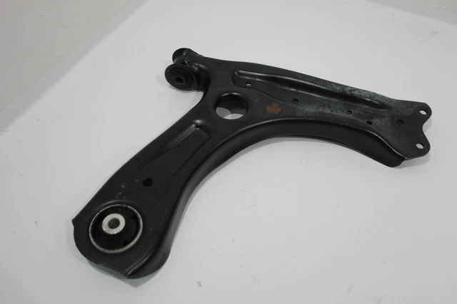 Advantage Auto Parts Front Lower Wishbone/Control Arm Pair For VW Multivan Mk5 (2003-2015) – Suspension Arm Replacement