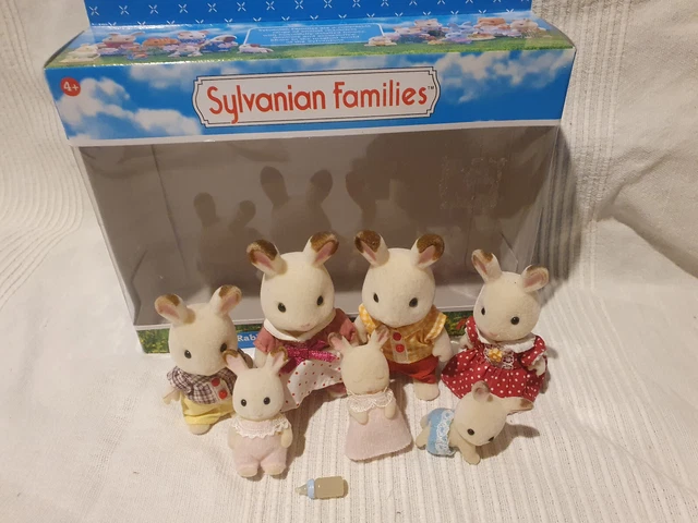 Sum Rabbit Family SYLVANIAN FAMILIES CHOCOLATE Rabbit Family 2008 with box £39.99 ...