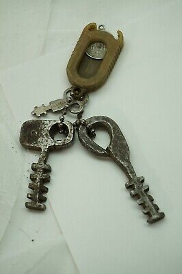 Antique Skeleton Keys Matching Pair Hand Wrought Rare Matched Set 2-3" Lock Door