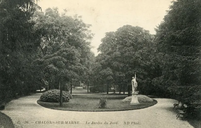 *22383 cpa Chalons sur Marne - le Jardin du Jardin