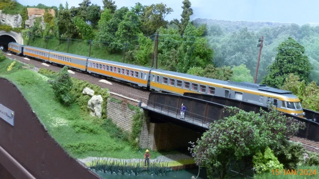 584761_5