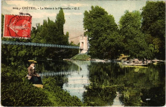 CPA AK Creteil La Marne a la Passerelle FRANCE (1282363)