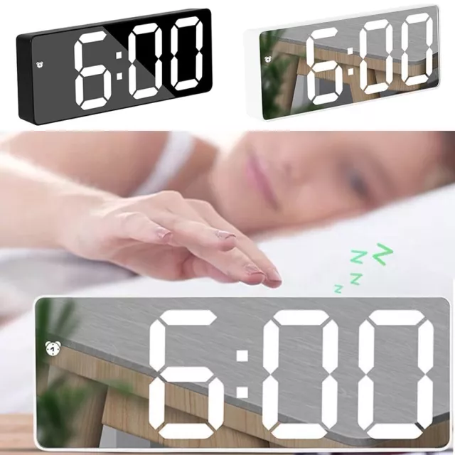 Réveil numérique élégant à DEL avec surface miroir et plage de température