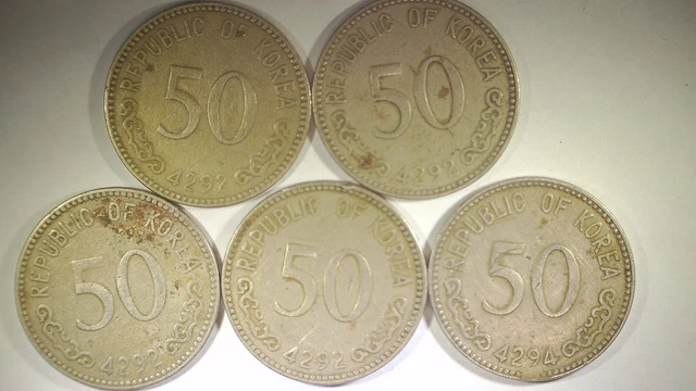 South Korea Four 1959 (4292) and one 1961 (4294) Fifty (50) Hwan Coin Lot