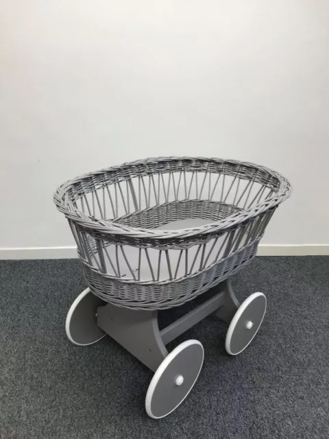 Grey/White Wicker Wheels Crib Baby Moses basket with Hooded holder