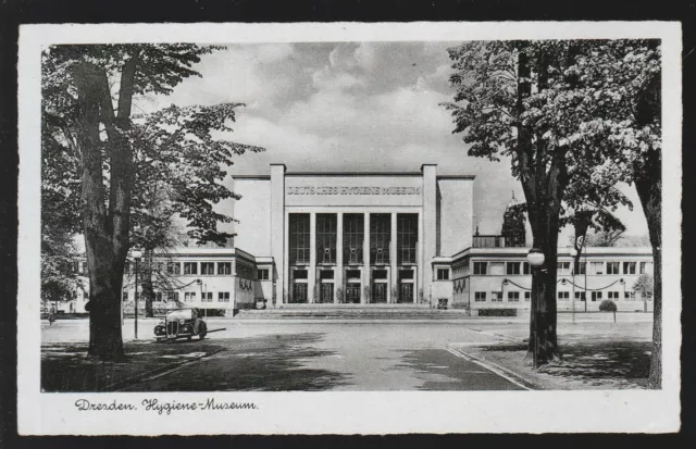 AK DRESDEN - Deutsches Hygiene Museum, 40er Jahre