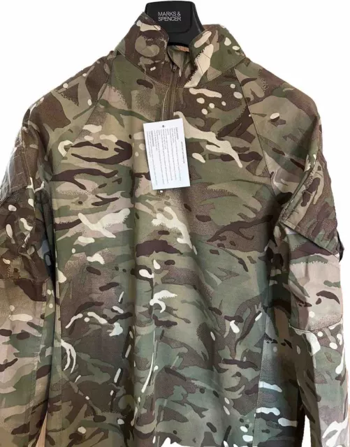 Chemise De Combat UBACS Armée Britannique, Camouflage MTP, Taille Moyenne, état D'occasion, Militaria