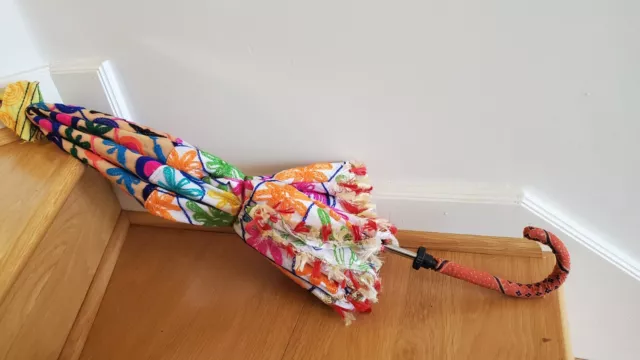 Vintage 60s 70s Child's Parasol Umbrella Mod Floral Fabric 21 inch Embroidery  3