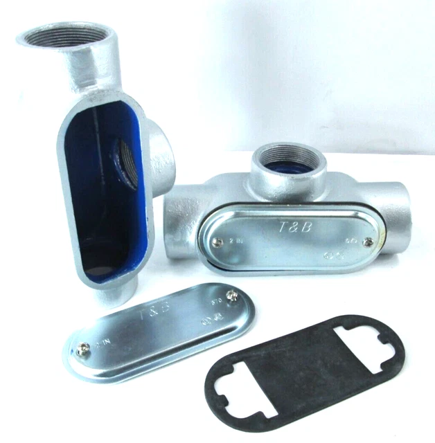 Set of 2 (Two) T&B Conduit Body T Series Form 7 Gray Iron 2" T67