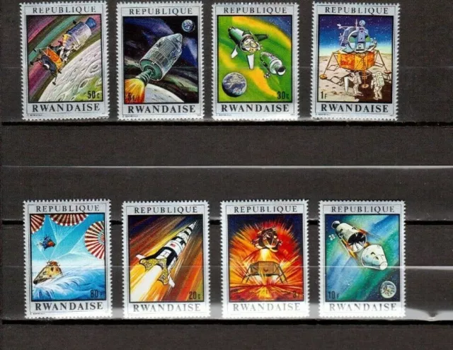STAMPS Rwanda Moon Missions Space Exploration 1970 MNH