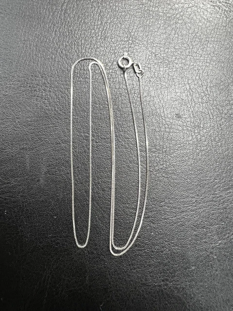 1.09g Vintage 14k White Gold Box Chain 18” Jewelry Lot F 1.09g Vintage 14k White Gold Box Chain 18” Jewelry Lot F