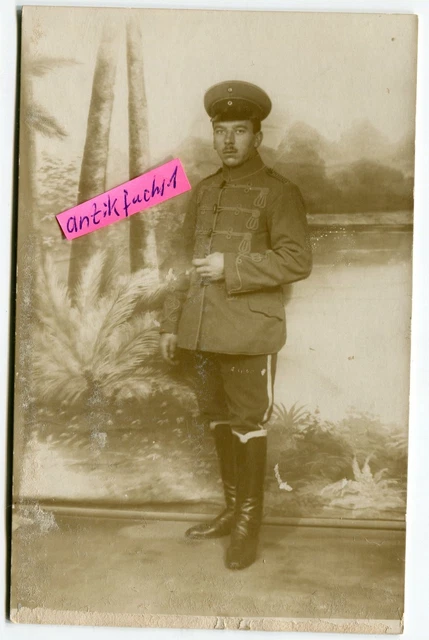 Portrait--Foto ( 1 ) : Husar Niebuhr vom Husaren Regiment Nr.17 aus Braunschweig