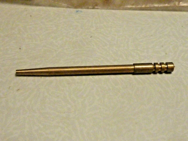 Vis à Molette Pour Capot De Carter Moteur - Motobécane
