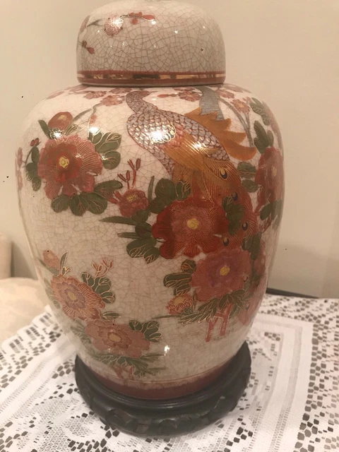 Vintage Chinese heavy porcelain Urn Jar table lamp Birds and flowers Gold trim