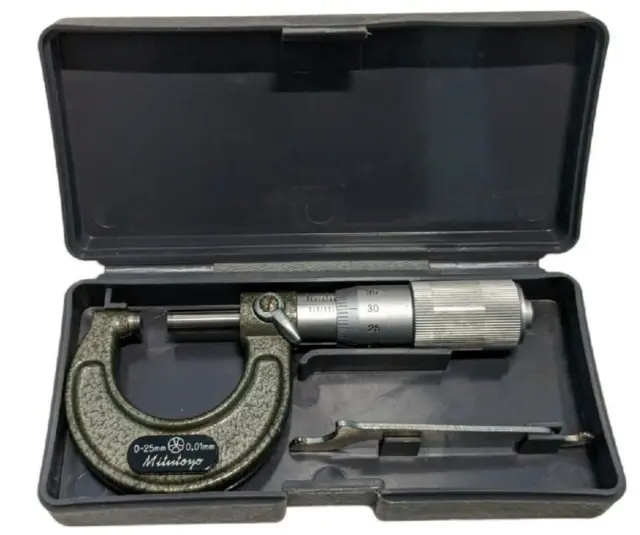 MITUTOYO # 103-125 Metric Micrometer 0-25mm x .01 With Case Well Kept Small Spot