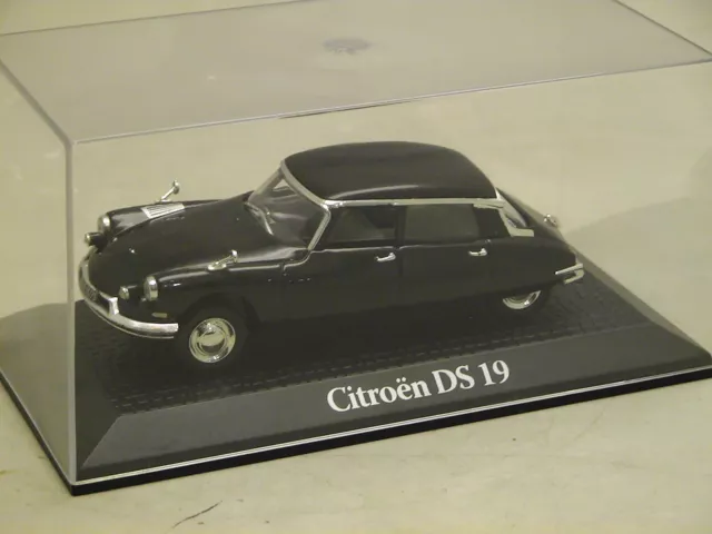 CITROEN DS 19 Voiture présidentielle de Charles De Gaulle ATL2696602