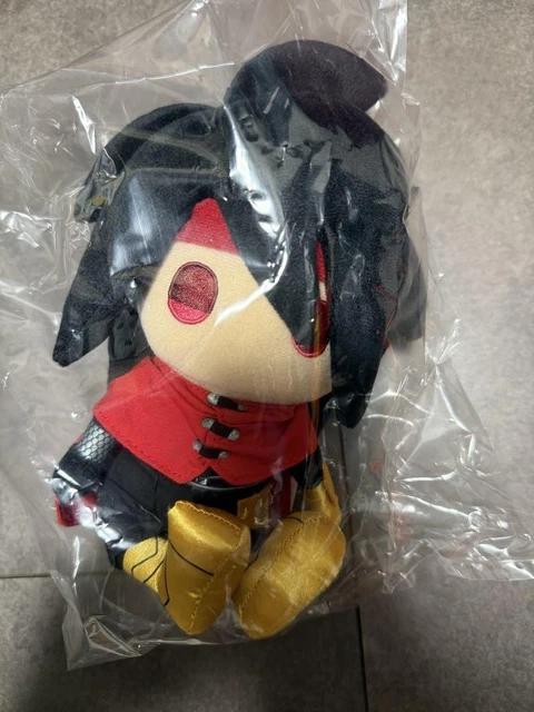 PELUCHE SÉPHIROTH - FINAL FANTASY VII REMAKE | SQUARE ENIX Boutique