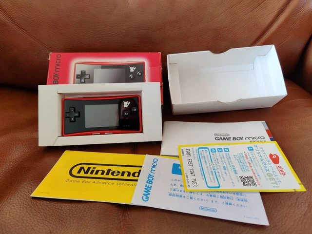 Game Boy micro Pokemon Center Pikachu Edition Good Condition complete in Box