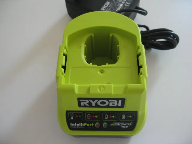 Pack batterie 5Ah + chargeur RYOBI ONE + RC18120-150
