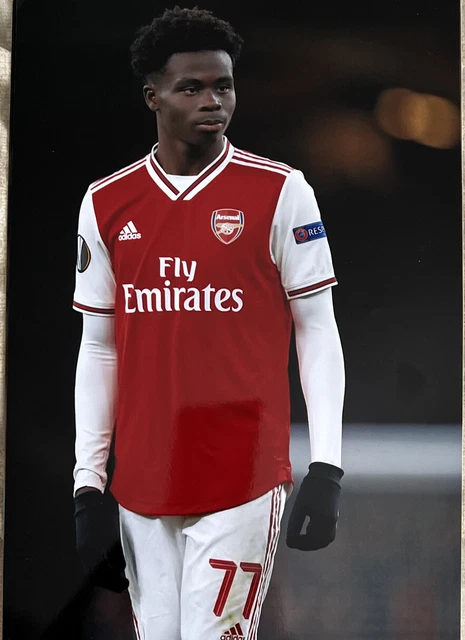 Saka Arsenal Fc 2022-23 12x8 03