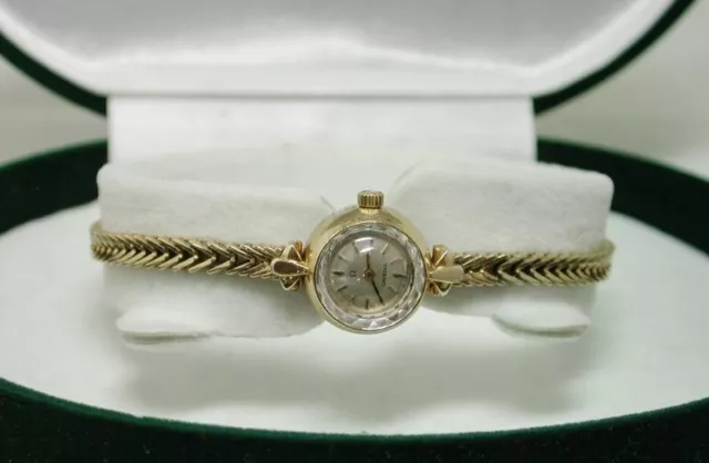 1960's Vintage Ladies 9ct Gold Omega Bracelet Watch 22008
