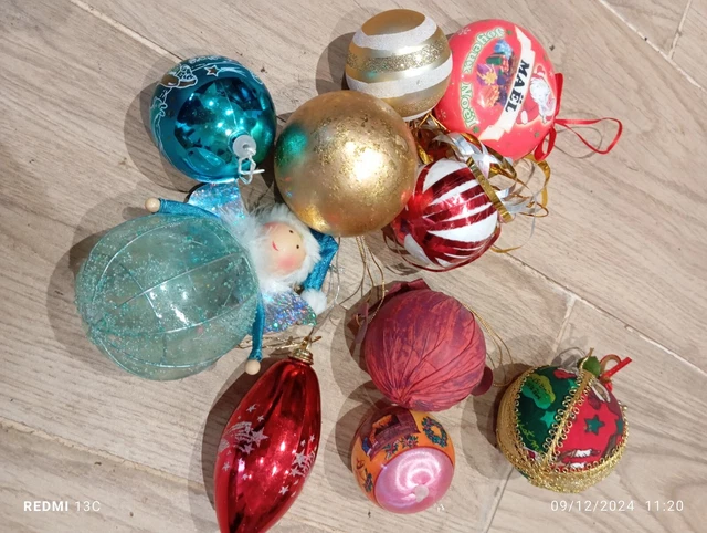 Lot 7 Boules De Noël Anciennes – Décorations Vintage, Fil De Soie, Ornement