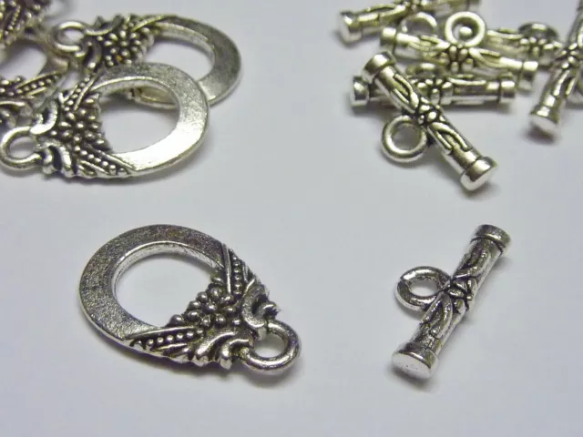 16 sets Dainty Antique Silver Toggle Clasps 18mm x 14mm Jewellery Making