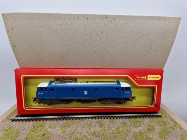 Triang Hornby R753 Class 81 loco,E3001 Bo-Bo  BR Blue pantograph boxed MINT