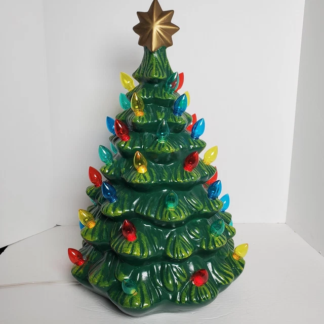 VINTAGE CRACKER BARREL Nostalgic Ceramic Light Up Jingle & Mingle