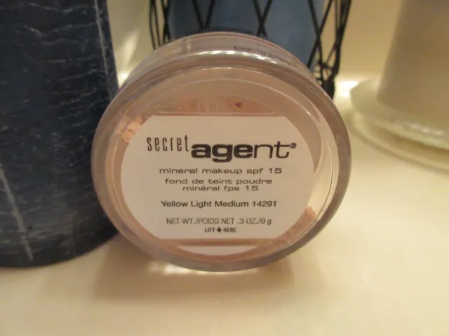 BeautiControl Secret Agent Mineral Makeup Spf 15-Yellow Light Medium! .3 oz.
