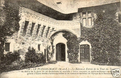 CPA 49 LE PLESSIS MACE balcony entrance of the treasure tower