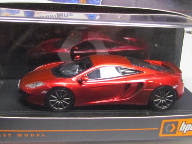 McLaren MP4-12C silver (AutoArt) 1:43