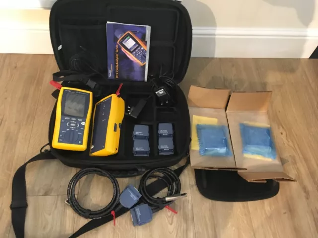 Fluke Networks DTX 1800 Cable Analyzer With Extras