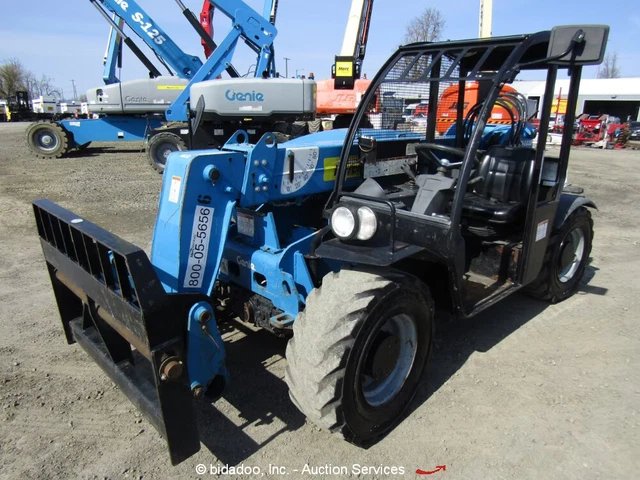 2015 Genie GTH-5519 5,500lb Telescopic Reach Forklift Telehandler Deutz bidadoo