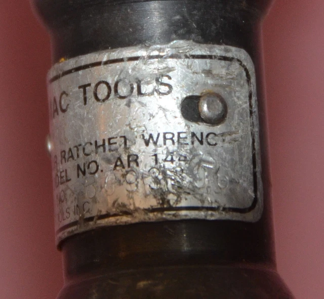 Mac Tools 3/8" Air Ratchet Wrench Model AR144. 4