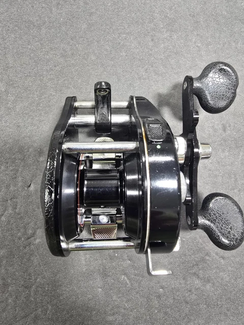 リール LEW'S SPEED SPOOL BB20 SHIMANO SHIMANO LEW'S SPEED Spool BB20 Baitcasting Reel 5000 Size