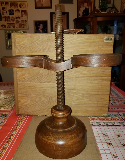 Vintage Shaker Woodshop Shoemaker  Candlestick 20th Century  Spins