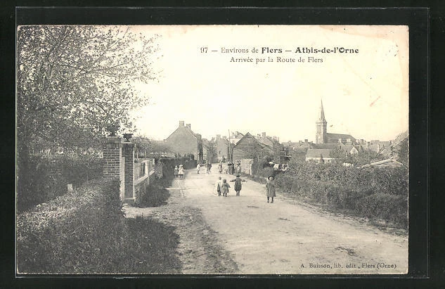 CPA Athis-de-l'Orne, Arrival by the Route de Flers
