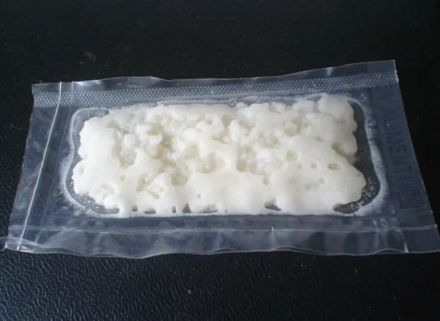 20 grammi GRANI KEFIR LATTE PROBIOTICO confezione igienica, sigillata a caldo
