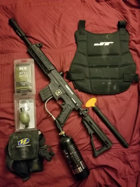 Tippmann Project Salvo Paintball Marker Battle Pack with Apex Barrel