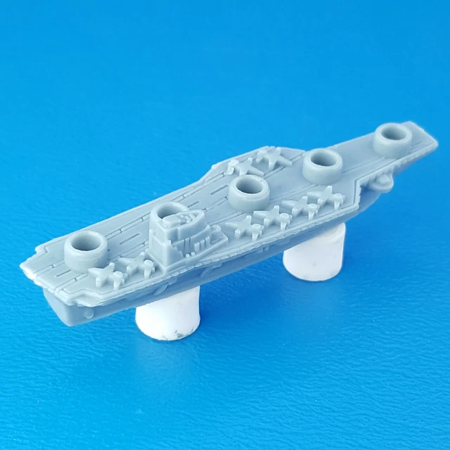 BATTLESHIP MOVIE DELUXE Electronic Carrier 5 Hole Ship Replacement Game