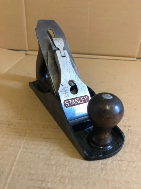 vintage Stanley bailey No 4 Carpenters Plane - Smoothing Plane - Made in England