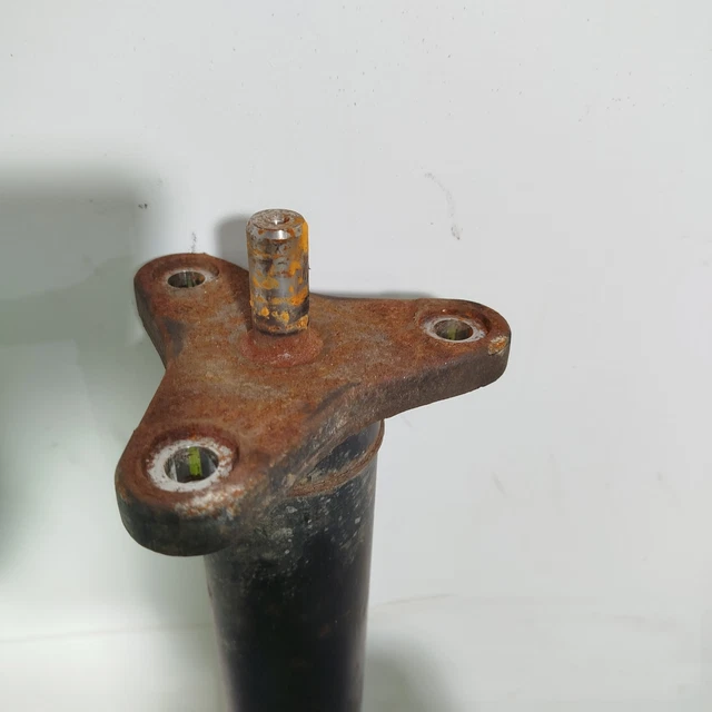 BMW 5 SERIES F10 520D 2010 Propshaft 2.0 Diesel Automatic Prop Rear £39